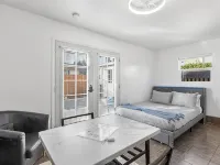 Recently Updated Private Studio w/ Separate Entrance Near Lake Chabot Hotels in Castro Valley