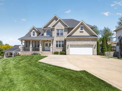 Amazing Home Near IU's Campus with Indoor Basketball Gym & Outdoor Pool/Hot Tub