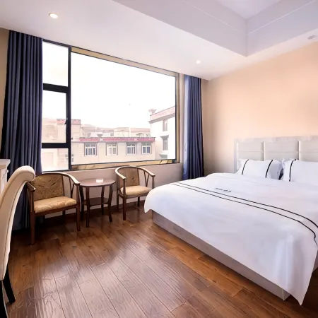 Daocheng Haihong Hotel