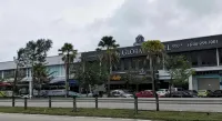 M Global Hotel