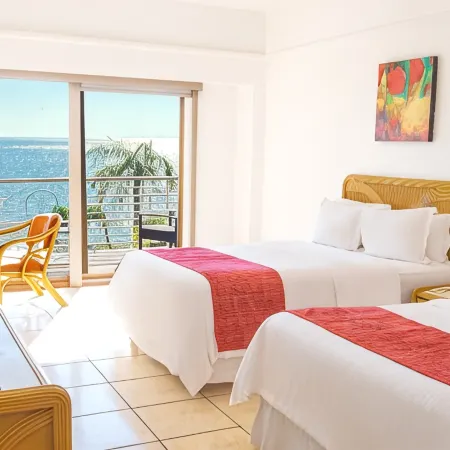 Hotel San Carlos Plaza