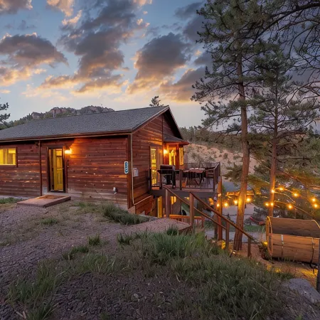 Downtown Bailey Mountain Escape with Sauna, Hot tub and Designated Game Room Отели в г. Бейли