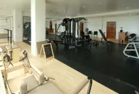 The Tropics at MacArthur Park Resort and Convention Center - Gym