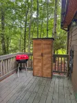 Cozy Couples Cabin, 10 min from West Jefferson