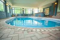 The Butchart Estate: heritage mansion by Georgian Bay - Pools