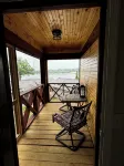 Amazing 1-bedroom private loft with lake views and access in Mallet's Bay. - 무료 와이파이