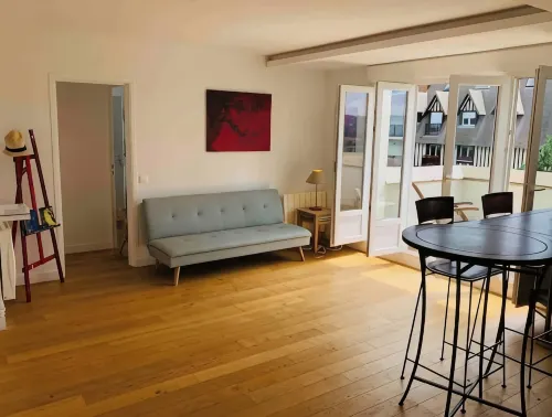 Superb apartment near Deauville - Homestays