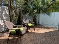 Anna Maria 2 Family Home w/ pool, beach/3 blocks. - مسبح خاص