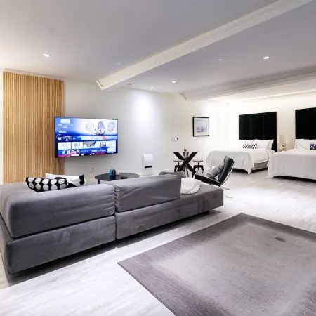Modern Loft with Park Like Setting View