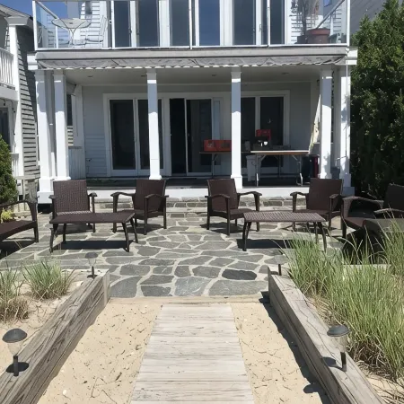 Stunning direct waterfront beach house!