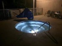 Wingate by Wyndham Destin - Hot Tub