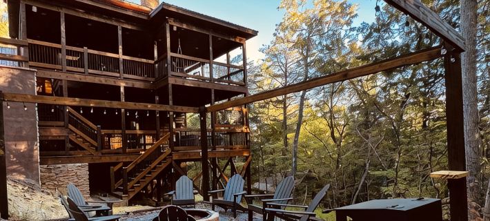 Lux Cabin-Indoor\Outdoor Living, large decks, hot tub, BBQ & Firepit, Game Room Hotéis em Sevier County
