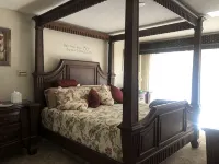 *Waterfront House on Lake Norman, Pool & Private Dock, Sleeps 1