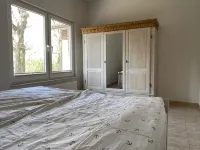 Vacation apartment "Seestern" with large garden in the heart of Pilsum - Homestays