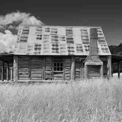 Family holiday haven cozy wood fire hiking skiing bird watching linen supplied Hotel Exterior