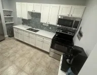 Private Lower Level of Home - Located Between Savannah Historic District & Tybee - Homestays