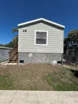 Charming Waterfront 2-bedroom mobile home in Old Homosassa with direct access! - 2-Star