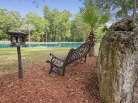 2 story Florida Cypress Cabin Hotels in Suwannee County