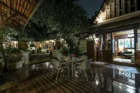 Luxury Hannah Villas - A Touch of Thai Luxury.