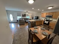 Relaxing 2 bedroom home minutes away from PMRP