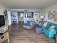 Gorgeous gem with breathtaking Sunsets & open water views at Rock Harbor Club