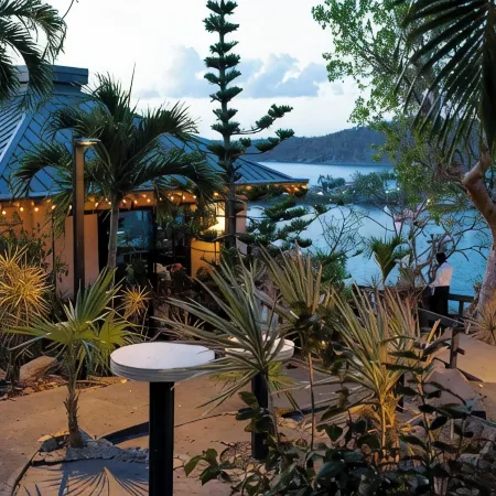 Villa East - Panoramic waterfront view - Best location