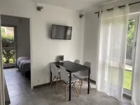 Nice apartment Uzès center - 2つ星