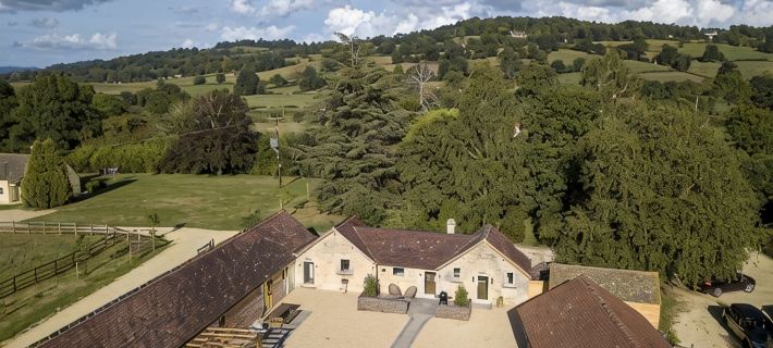 Cotswolds Piggery – Romantic Hideaway for Two Hotels in Gloucester