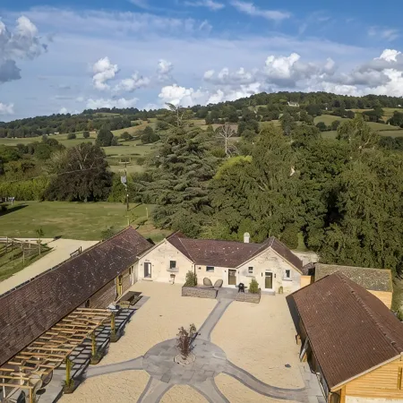 Cotswolds Piggery – Romantic Hideaway for Two