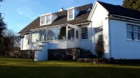 Fabulous Rural Farm Holiday Cottage near Drymen, Loch Lomond. Hotels in 