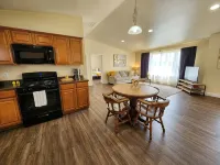 Spacious 3-Bedroom Eucalyptus House - Gym
