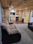Pine Acres Getaway, 10 acres of fun and relaxation. - Homestays