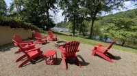 Lake Chatuge Beauty w/Private Dock, Fire Pit, Pool Table, Grills and A+ Views! - Wifi