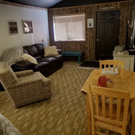 Downtown Fairview BunkHouse
