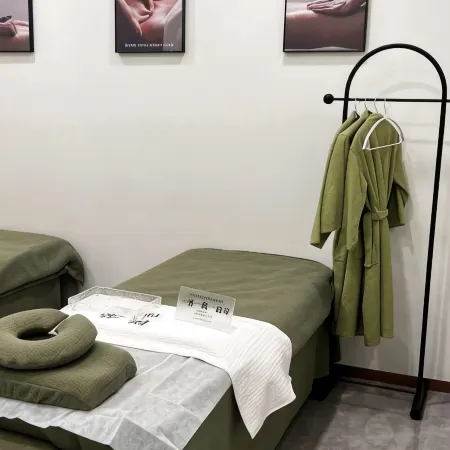 Echarm Hotel (Xi'an Chanba International Exhibition Center)