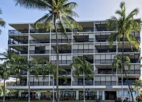 KONA DOWNTOWN DREAM OCEAN VIEW FREE PARKING NEW MEMORY FOAM MATTRESS ELEVATORS - 2-Star