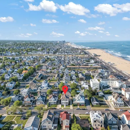 4 Houses to Beach!  Remodeled 2026. 4 Passes, Chairs, Towels, Umbrellas Included