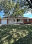 Charming 3-bedroom mid century modern house in peaceful setting - 3-Star