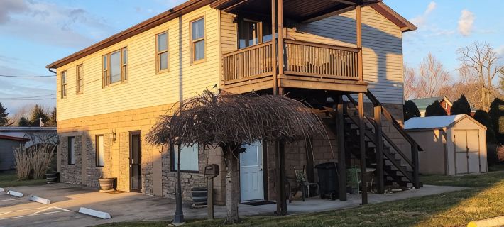Yough Trail Retreat on the Great Allegheny Passage Hotels in Fayette County