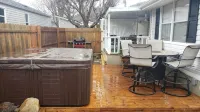 Year Round Access in town Bungalow, Hot Tub, Fire Pit and Extra Parking - 3-Star