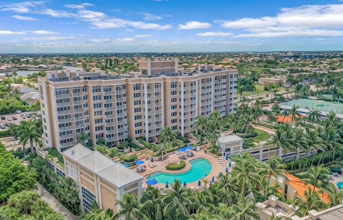 Marco Beach Ocean Suites