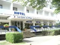 Hôtel les Gens de Mer la Rochelle - parcheggio