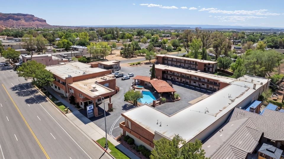 Best Western Red Hills