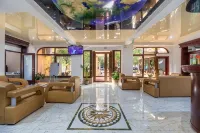 Hotel Pharos