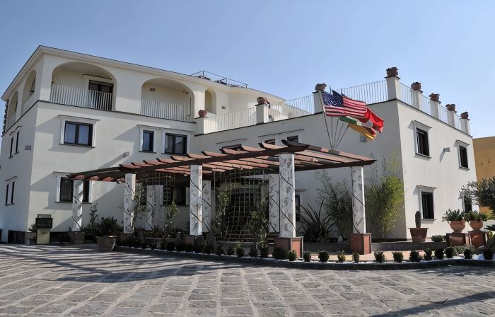 Costa Hotel