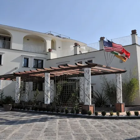 Costa Hotel