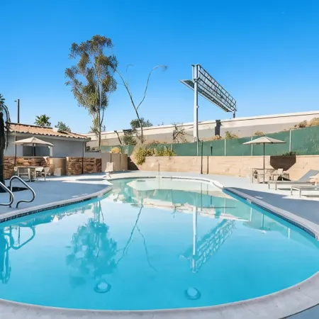 Spark by Hilton Redlands