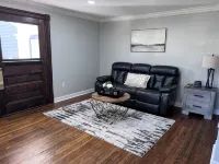 2 bedroom home in the heart of Paducah - Kitchens