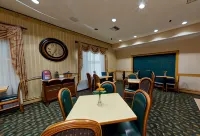 Country Inn & Suites by Radisson, Salina, KS