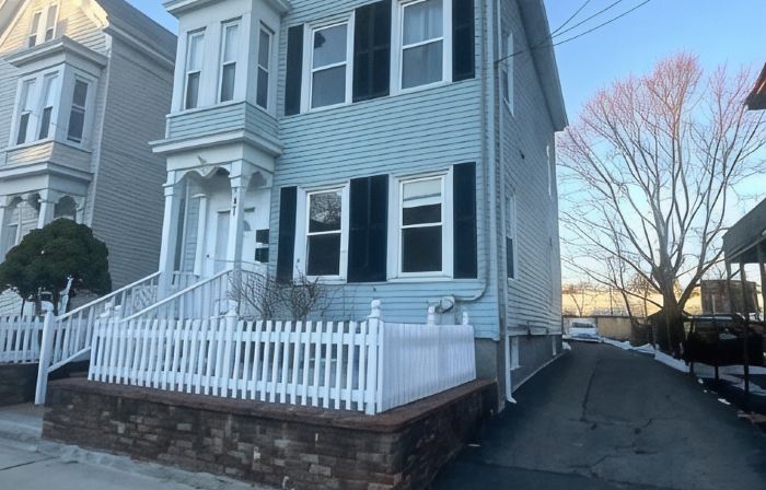 Boston 2Bd Kg-Qn Bds entire unshared space near Harvard, MIT Subway w/parking